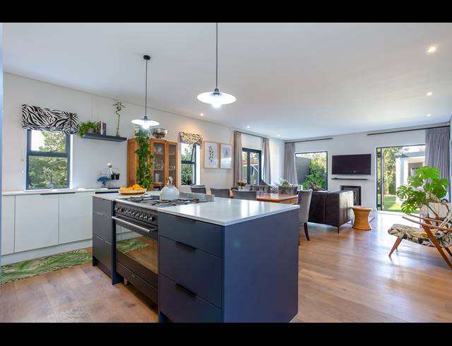 4 BEDROOM HOUSE SOLD IN CLAREMONT